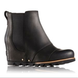 SOREL LEA WEDGE BOOT IN BLACK WOMEN’S 10.5